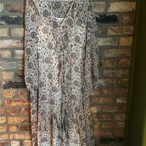 Floral V-Neck Maxi Dress